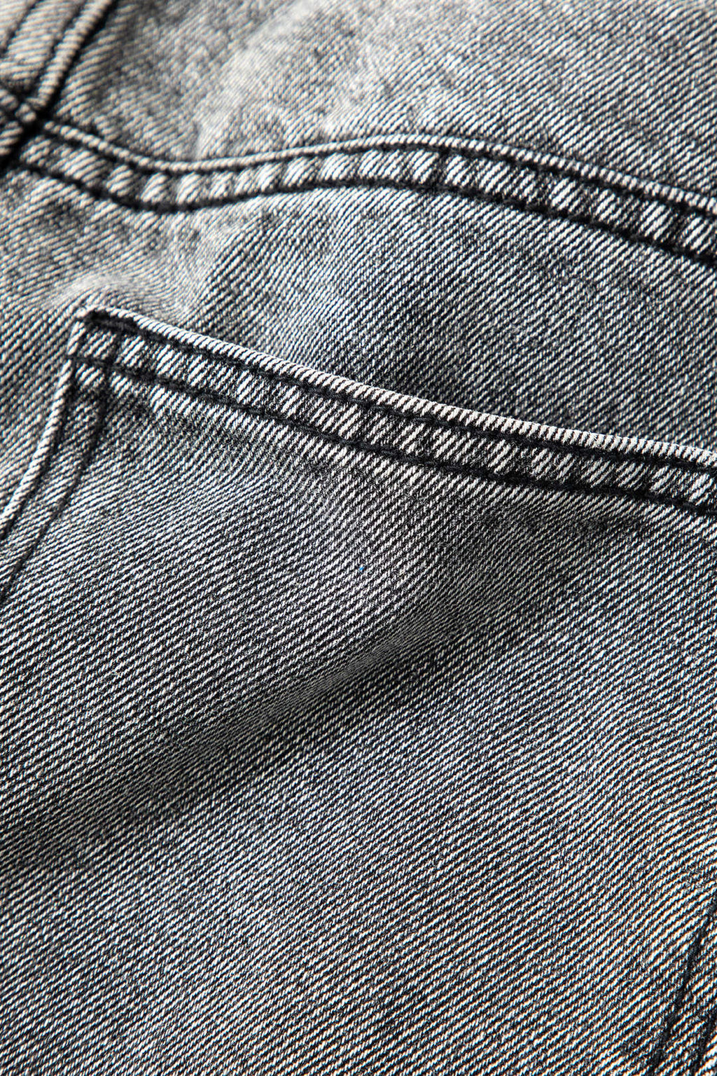 Damesjeans met asymmetrische taille