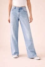 Denim Jeans met Wijde Pijpen en Patches