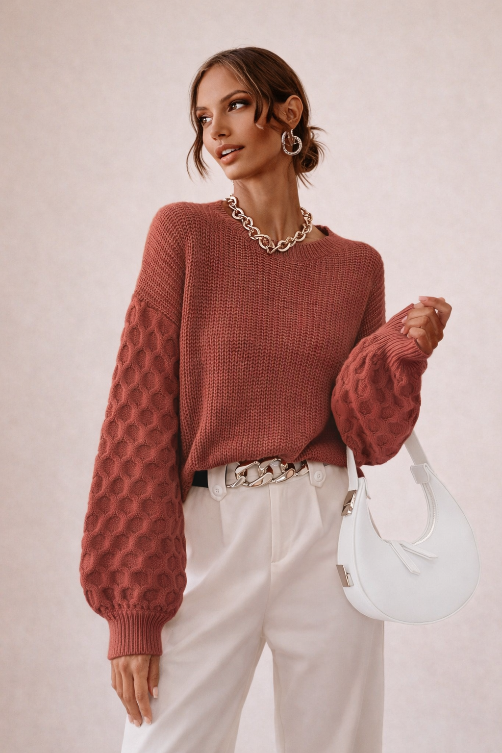 Knappe sweater met brede mouwen